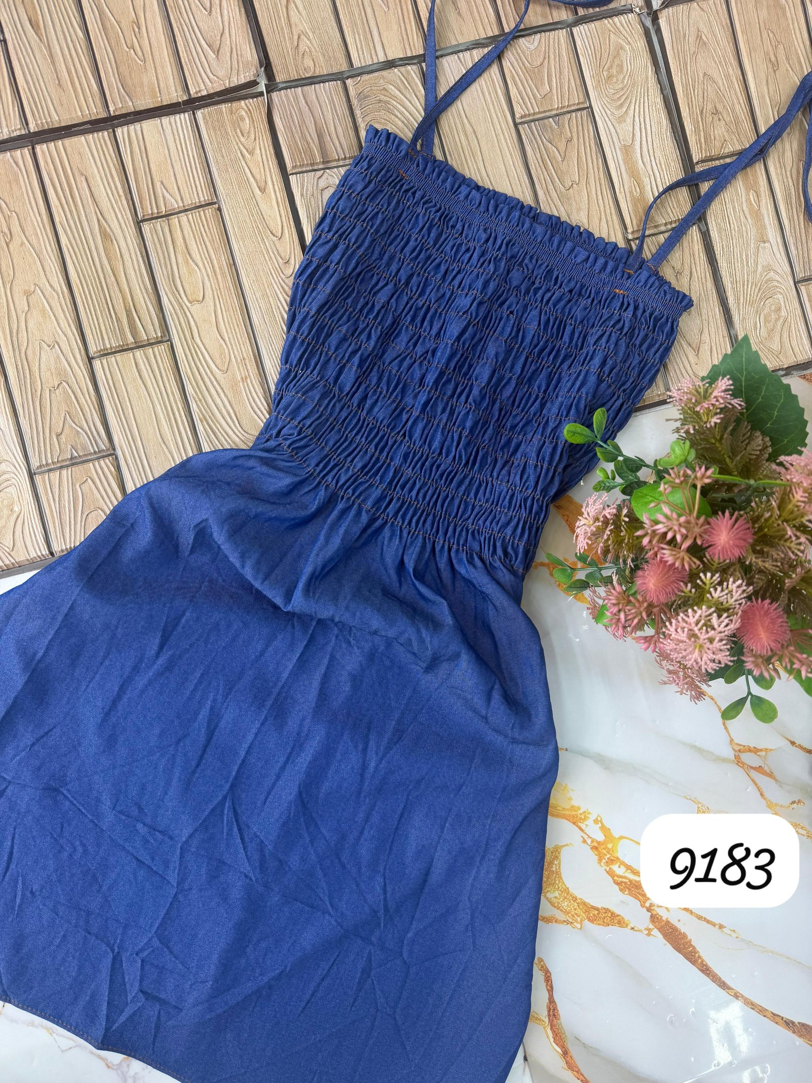 Vestido Corto Engomado Tiras Se Ata